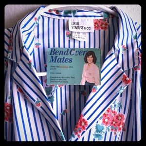 Women’s vintage floral blouse